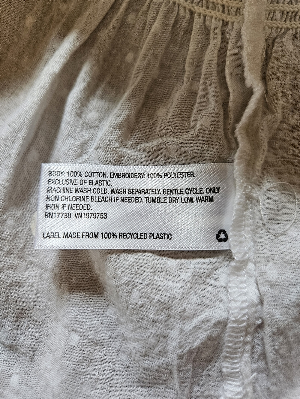 Universal Thread Small White Embroidered Boho Top - Picture 7 of 8